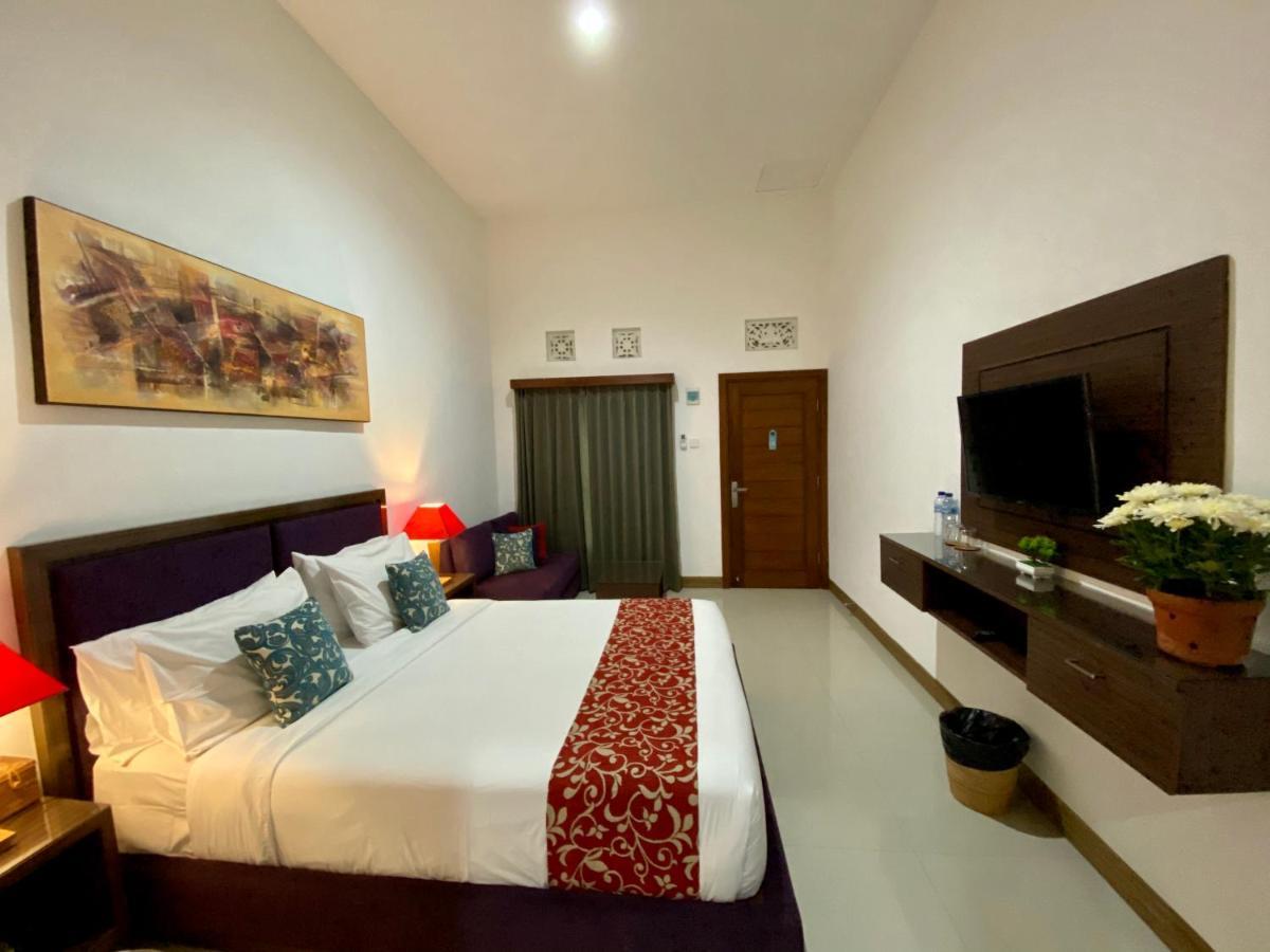 Dikubu Belong Seminyak Hotel Buitenkant foto