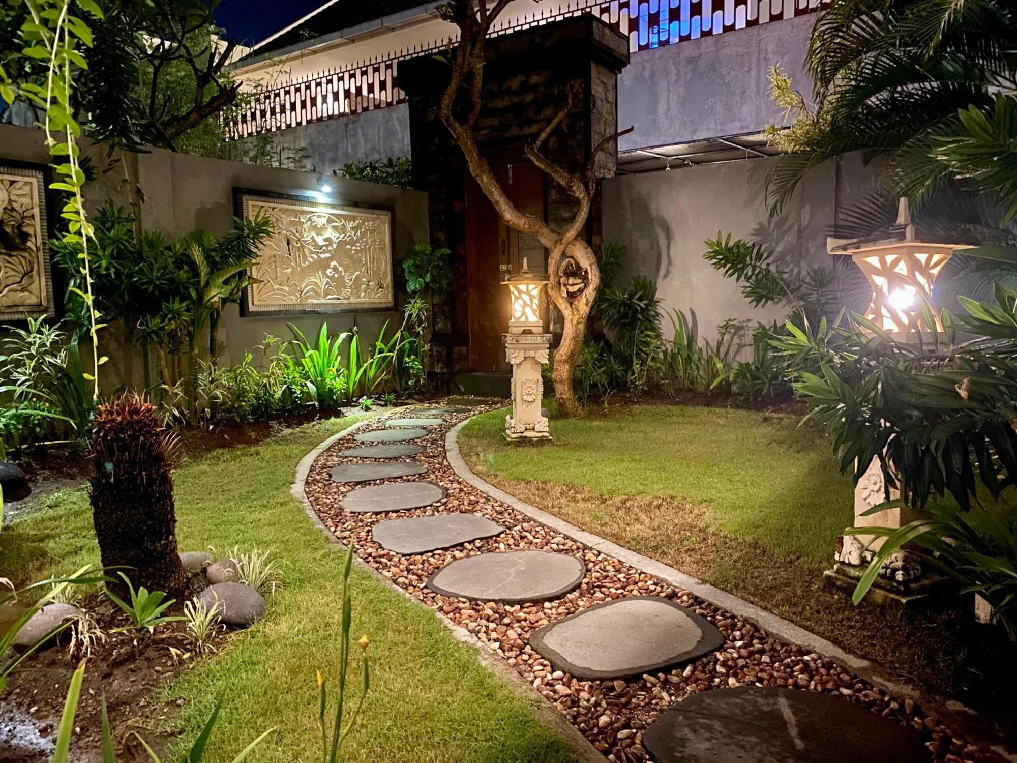 Dikubu Belong Seminyak Hotel Buitenkant foto